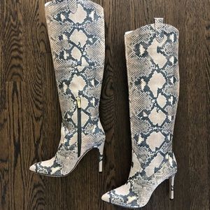 NIB Vince Camuto Snake Skin Knee High Boots